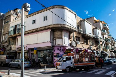 Tel Aviv, İsrail 21 Ocak 2024 Cityscape ve Tel Aviv mimarisi, ikonik şehir İsrail. Tel Aviv modern ve geleneksel binaları ile dünyanın en canlı şehirlerinden biridir.