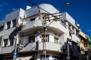 Tel Aviv, İsrail 21 Ocak 2024 Cityscape ve Tel Aviv mimarisi, ikonik şehir İsrail. Tel Aviv modern ve geleneksel binaları ile dünyanın en canlı şehirlerinden biridir.