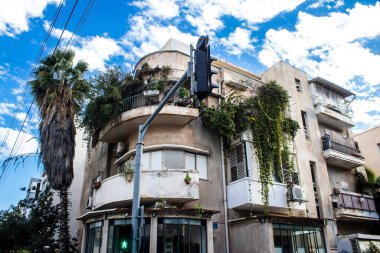 Tel Aviv, İsrail 21 Ocak 2024 Cityscape ve Tel Aviv mimarisi, ikonik şehir İsrail. Tel Aviv modern ve geleneksel binaları ile dünyanın en canlı şehirlerinden biridir.