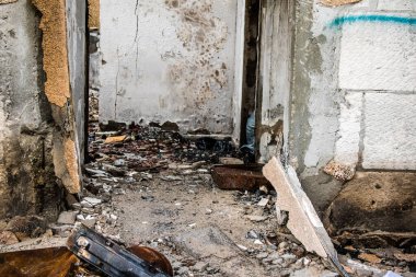 Kibbutz Kfar Aza, İsrail - 29 Ocak 2024 Kibbutz Kfar Aza 'nın evlerine yapılan saldırıdan sonra. Hasara 7 Ekim 2023 'te Hamas teröristleri neden oldu..