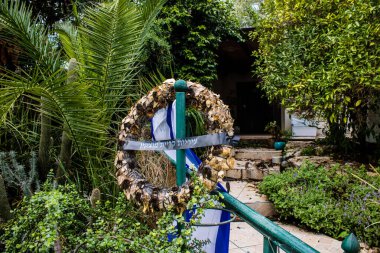 Kibbutz Kfar Aza, İsrail - 29 Ocak 2024 Kibbutz Kfar Aza 'nın evlerine yapılan saldırıdan sonra. Hasara 7 Ekim 2023 'te Hamas teröristleri neden oldu..