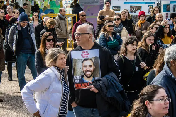 Tel Awiw Izrael Lutego 2024 Ludzie Zbierają Się Placu Zakładników Zdjęcie Stockowe