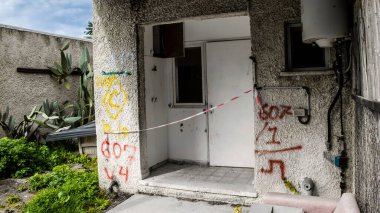 Kibbutz Kfar Aza, İsrail, 29 Ocak 2024 Kibbutz Kfar Aza 'daki evler otomatik silahlardan çok sayıda isabet aldı ya da ateşe verildi. Onlar hala insanlığa karşı suç mahalli olarak kabul ediliyor.