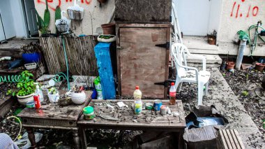 Kibbutz Kfar Aza, İsrail, 29 Ocak 2024 Kibbutz Kfar Aza 'daki evler otomatik silahlardan çok sayıda isabet aldı ya da ateşe verildi. Onlar hala insanlığa karşı suç mahalli olarak kabul ediliyor.