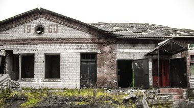 Ukrayna 'nın Donbass bölgesindeki Terny köyünün şehri, burası cephe hattı, Rus ordusu Ukrayna' yı işgal etti ve savaş alanı haline gelen bu bölgede şiddetli çatışmalar yaşanıyor.