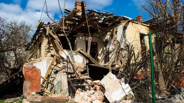 Clădiri Deteriorate Artilerie Orașul Kherson Orașul Kherson Este Mod Constant — Fotografie, imagine de stoc