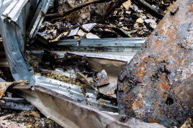 Kharkiv, Ukrayna, 4 Haziran 2024 Faktor-Druk matbaası 23 Mayıs 'taki büyük roket saldırısı sonrasında hasar gördü. Rus füzeleri yedi kişiyi öldürdü ve 50.000 'den fazla kitap yok edildi..