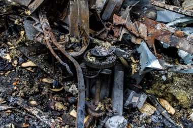 Kharkiv, Ukrayna, 4 Haziran 2024 Faktor-Druk matbaası 23 Mayıs 'taki büyük roket saldırısı sonrasında hasar gördü. Rus füzeleri yedi kişiyi öldürdü ve 50.000 'den fazla kitap yok edildi..