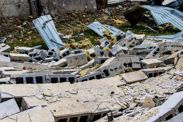 stock image Kharkiv, Ukraine, June 4, 2024 Exterior damage to the Faktor-Druk printing house which was damaged following a massive Russian rocket attack on May 23. Russian missiles killed seven people.