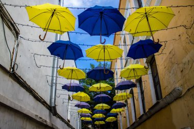 Kharkiv, Ukrayna, 11 Haziran 2024 Kharkiv şehri savaş sırasında Rusya 'nın tarihi ve modern binaları Rus füzelerinin ve sirenlerin sesi her gün yankılanıyor..