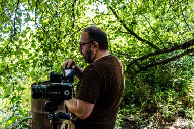 19 Haziran 2024 'te Ukrayna' nın Kharkiv şehrinin ön saflarında Ukrayna 'daki savaşı haber yapan olağanüstü Fransız gazeteci, fotoğrafçı ve muhabir Nicolas Cleuet bir insansız hava aracı tugayının askerlerini fotoğrafladı.