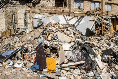 Kramatorsk, Ukrayna, 6 Temmuz 2024. Kramatorsk 'ta popüler bir restoran Haziran 2023' te bir Rus Iskander füzesiyle vuruldu.