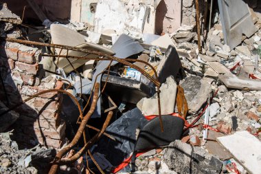 Kramatorsk, Ukrayna, 6 Temmuz 2024. Kramatorsk 'ta popüler bir restoran Haziran 2023' te bir Rus Iskander füzesiyle vuruldu.