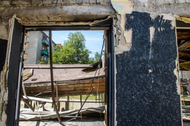 Kramatorsk, Ukrayna, 6 Temmuz 2024. Kramatorsk 'ta popüler bir restoran Haziran 2023' te bir Rus Iskander füzesiyle vuruldu.