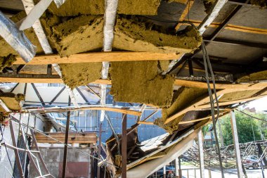 Kramatorsk, Ukrayna, 6 Temmuz 2024. Kramatorsk 'ta popüler bir restoran Haziran 2023' te bir Rus Iskander füzesiyle vuruldu.