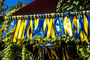 Odessa, Ukrayna, 23 Temmuz 2024 Cityscape, Rusya ile savaş sırasında, Odessa 'daki binalar Rus füzelerinin hedefi ve insanlar her gün sirenler çalsa da sokaklardalar..