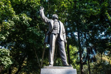 Lviv, Ukrayna, 18 Ağustos 2024 Lviv şehri. Rusya ile savaş sırasında, Lviv binaları Rus füzeleri tarafından tehdit ediliyor ve hedef alınıyordu. Altyapı ve binalar birincil hedeflerdir.