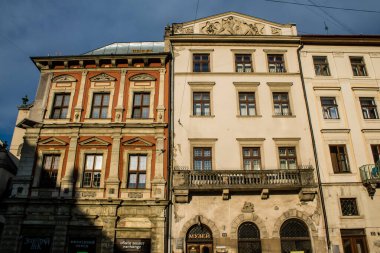 Lviv, Ukrayna, 18 Ağustos 2024 Lviv şehri. Rusya ile savaş sırasında, Lviv binaları Rus füzeleri tarafından tehdit ediliyor ve hedef alınıyordu. Altyapı ve binalar birincil hedeflerdir.