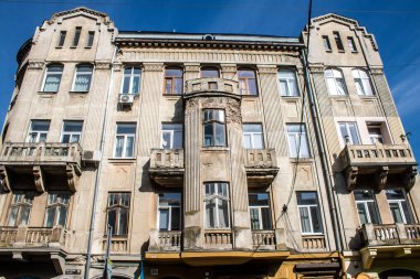 Lviv, Ukrayna, 24 Ağustos 2024 Lviv şehri. Rusya ile savaş sırasında, Lviv binaları Rus füzeleri tarafından tehdit ediliyor ve hedef alınıyordu. Altyapı ve binalar birincil hedeflerdir.