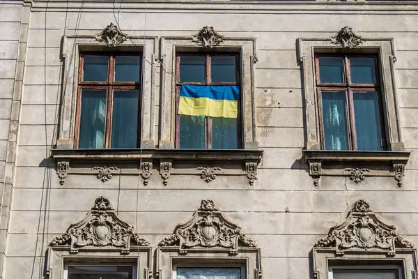 Lviv, Ukrayna, 24 Ağustos 2024 Lviv şehri. Rusya ile savaş sırasında, Lviv binaları Rus füzeleri tarafından tehdit ediliyor ve hedef alınıyordu. Altyapı ve binalar birincil hedeflerdir.