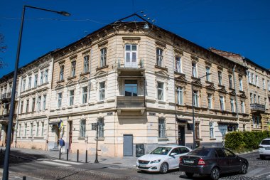 Lviv, Ukrayna, 29 Ağustos 2024 Lviv şehri. Rusya ile savaş sırasında, Lviv binaları Rus füzeleri tarafından tehdit ediliyor ve hedef alınıyordu. Altyapı ve binalar birincil hedeflerdir.