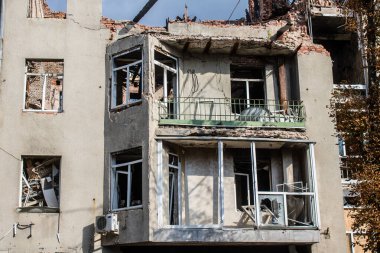 Kharkiv, Ukrayna, 11 Eylül 2024 Kharkiv şehri. Rusya ile savaş sırasında Harkiv binaları füzeler tarafından tehdit ediliyordu. Altyapı ve binalar birincil hedeflerdir.