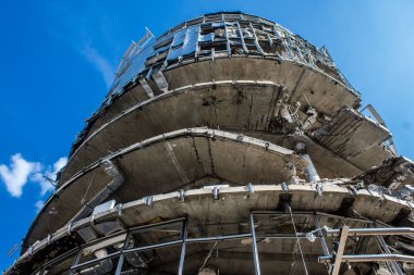 Kharkiv, Ukrayna, 11 Eylül 2024 Kharkiv şehri. Rusya ile savaş sırasında Harkiv binaları füzeler tarafından tehdit ediliyordu. Altyapı ve binalar birincil hedeflerdir.