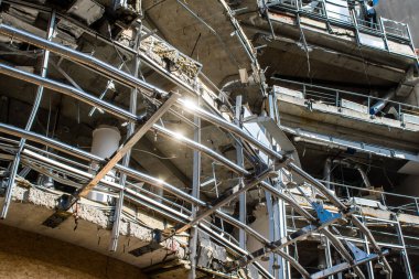 Kharkiv, Ukrayna, 11 Eylül 2024 Kharkiv şehri. Rusya ile savaş sırasında Harkiv binaları füzeler tarafından tehdit ediliyordu. Altyapı ve binalar birincil hedeflerdir.