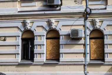 Kharkiv, Ukrayna, 11 Eylül 2024 Kharkiv şehri. Rusya ile savaş sırasında Harkiv binaları füzeler tarafından tehdit ediliyordu. Altyapı ve binalar birincil hedeflerdir.