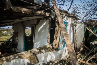 Borivska Selyshchna, Ukrayna, 28 Eylül 2024 Borivska Selyshchna şehri. Rusya ile savaş sırasında, Borivska Selyshchna şehri füzeler tarafından tehdit edildi. Altyapı ve binalar birincil hedeflerdir.
