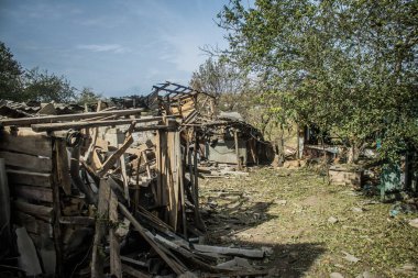 Borivska Selyshchna, Ukrayna, 28 Eylül 2024 Borivska Selyshchna şehri. Rusya ile savaş sırasında, Borivska Selyshchna şehri füzeler tarafından tehdit edildi. Altyapı ve binalar birincil hedeflerdir.