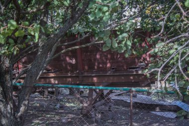 Borivska Selyshchna, Ukrayna, 28 Eylül 2024 Borivska Selyshchna şehri. Rusya ile savaş sırasında, Borivska Selyshchna şehri füzeler tarafından tehdit edildi. Altyapı ve binalar birincil hedeflerdir.