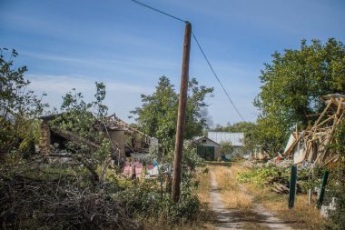 Borivska Selyshchna, Ukrayna, 28 Eylül 2024 Borivska Selyshchna şehri. Rusya ile savaş sırasında, Borivska Selyshchna şehri füzeler tarafından tehdit edildi. Altyapı ve binalar birincil hedeflerdir.