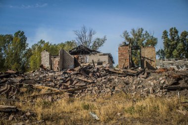 Borivska Selyshchna, Ukrayna, 28 Eylül 2024 Borivska Selyshchna şehri. Rusya ile savaş sırasında, Borivska Selyshchna şehri füzeler tarafından tehdit edildi. Altyapı ve binalar birincil hedeflerdir.