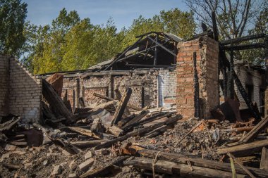 Borivska Selyshchna, Ukrayna, 28 Eylül 2024 Borivska Selyshchna şehri. Rusya ile savaş sırasında, Borivska Selyshchna şehri füzeler tarafından tehdit edildi. Altyapı ve binalar birincil hedeflerdir.
