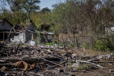 Borivska Selyshchna, Ukrayna, 28 Eylül 2024 Borivska Selyshchna şehri. Rusya ile savaş sırasında, Borivska Selyshchna şehri füzeler tarafından tehdit edildi. Altyapı ve binalar birincil hedeflerdir.