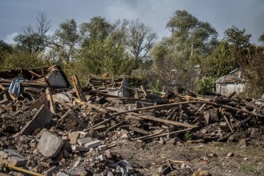 Borivska Selyshchna, Ukrayna, 28 Eylül 2024 Borivska Selyshchna şehri. Rusya ile savaş sırasında, Borivska Selyshchna şehri füzeler tarafından tehdit edildi. Altyapı ve binalar birincil hedeflerdir.