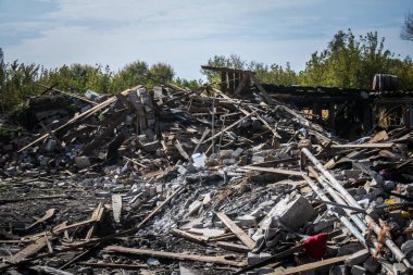 Borivska Selyshchna, Ukrayna, 28 Eylül 2024 Borivska Selyshchna şehri. Rusya ile savaş sırasında, Borivska Selyshchna şehri füzeler tarafından tehdit edildi. Altyapı ve binalar birincil hedeflerdir.
