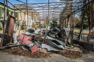 Borova, Ukrayna, 28 Eylül 2024 Borova şehri. Rusya ile savaş sırasında, Borova şehri füzeler tarafından tehdit edildi. Altyapı ve binalar birincil hedeflerdir.