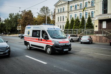 Kharkiv, Ukrayna, 28 Eylül 2024 Kharkiv şehir merkezindeki savaş sırasında Rusya 'nın füzeleri ve sirenleri her gün çalmaktadır.