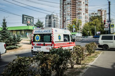 Kharkiv, Ukrayna, 28 Eylül 2024 Kharkiv şehir merkezindeki savaş sırasında Rusya 'nın füzeleri ve sirenleri her gün çalmaktadır.