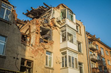 Sumy, Ukrayna, Ekim 04, 2024 Sumy Şehri. Rusya ile savaş sırasında Sumy şehri füzeler tarafından tehdit edildi. Altyapı ve binalar birincil hedeflerdir.