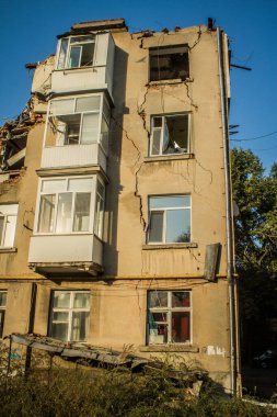 Sumy, Ukrayna, Ekim 04, 2024 Sumy Şehri. Rusya ile savaş sırasında Sumy şehri füzeler tarafından tehdit edildi. Altyapı ve binalar birincil hedeflerdir.