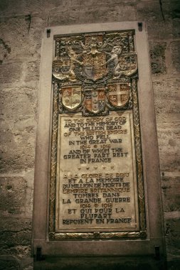 Reims, Fransa, 17 Ekim 2024 Notre Dame de Reims Katedrali. Bu büyük katedral vitray pencereleri ve Gotik oyma portallarıyla tanınır. Tüm Fransız kralları Katedral 'de taç giydi..