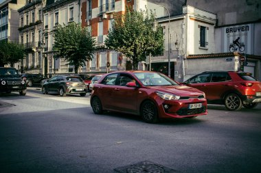 Reims, Fransa, 26 Ekim 2024 Reims, Fransa 'nın kuzeydoğusunda bir şehir ve en kalabalık 12 şehir. Modern ve antik mimari şehir merkezinin sokaklarını oluşturur..