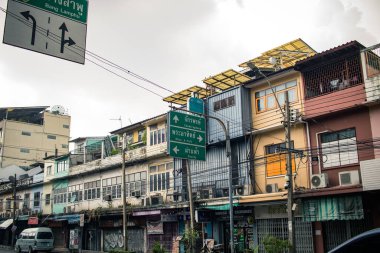 Bangkok, Tayland, 26 Kasım 2024 Cityscape ve Tayland 'ın başkenti Bangkok sokakları. Canlı sokak hayatı, zengin kültür mirası, hareketli pazarları ve nefis mutfağıyla ünlüdür..