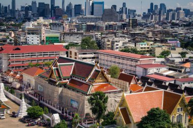 Bangkok, Tayland, 26 Kasım 2024. Tayland 'ın başkenti Bangkok Panoramik Manzarası. Canlı sokak hayatı, zengin kültür mirası, hareketli pazarları ve nefis mutfağıyla ünlüdür..