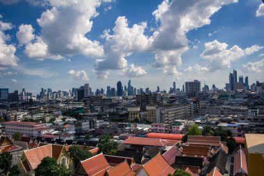 Bangkok, Tayland, 26 Kasım 2024. Tayland 'ın başkenti Bangkok Panoramik Manzarası. Canlı sokak hayatı, zengin kültür mirası, hareketli pazarları ve nefis mutfağıyla ünlüdür..