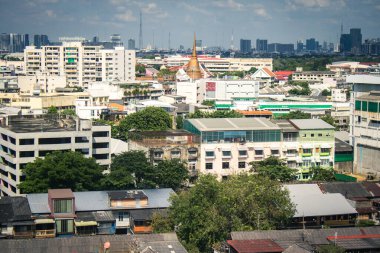 Bangkok, Tayland, 26 Kasım 2024. Tayland 'ın başkenti Bangkok Panoramik Manzarası. Canlı sokak hayatı, zengin kültür mirası, hareketli pazarları ve nefis mutfağıyla ünlüdür..
