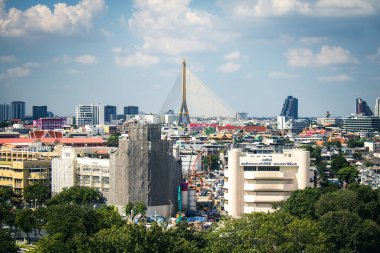 Bangkok, Tayland, 26 Kasım 2024. Tayland 'ın başkenti Bangkok Panoramik Manzarası. Canlı sokak hayatı, zengin kültür mirası, hareketli pazarları ve nefis mutfağıyla ünlüdür..